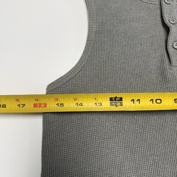 Dixxon Flannel Co Thermal Womens Top Large 15.5x18 Gray Waffle Knit - Picture 6 of 7